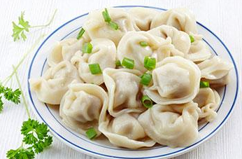 怎么煮餃子才能讓餡熟透，又不會(huì)煮破皮？